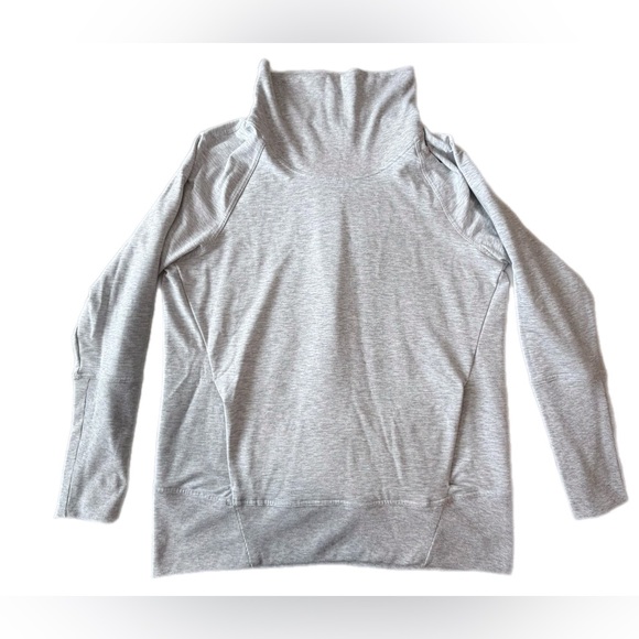 Lululemon High Lines Pullover
Heathered Core Ultra Light Grey - Picture 5 of 12